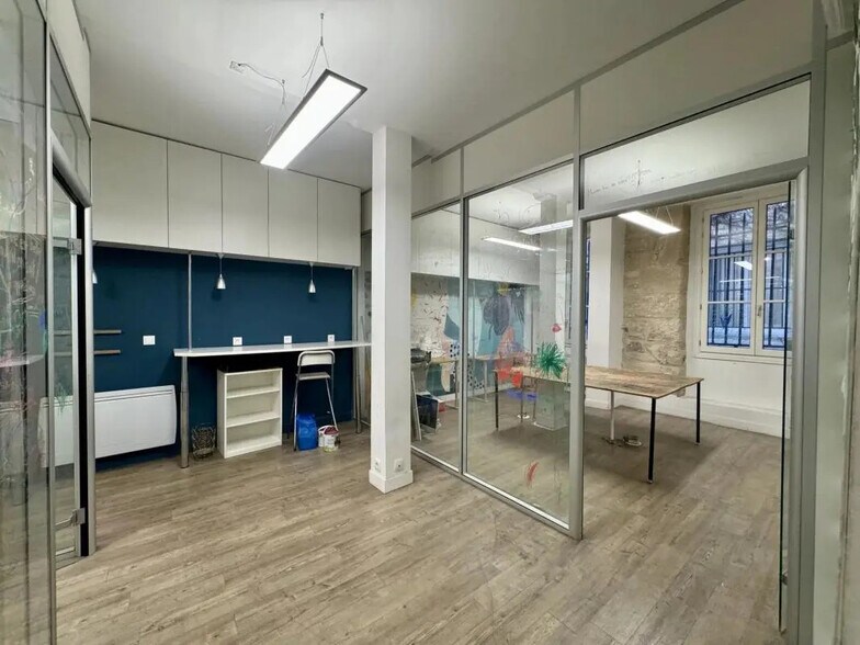 Bureau dans Paris à louer - Photo de l’immeuble – Image 3 sur 13