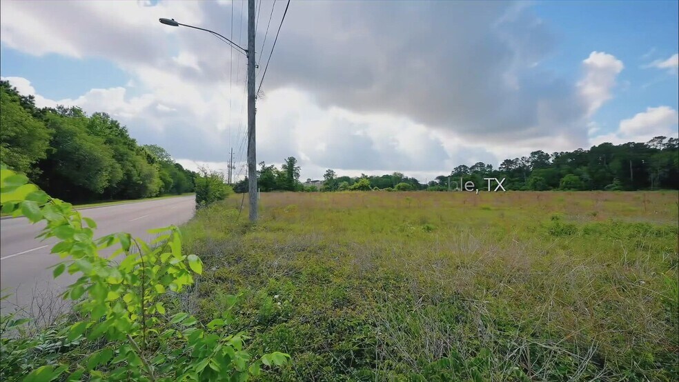 6874 Will Clayton Pkwy, Humble, TX à vendre - Vidéo sur l’annonce professionnelle – Image 2 sur 6