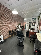 8327-8329 N Denver Ave, Portland, OR à louer Photo intérieure– Image 2 sur 4