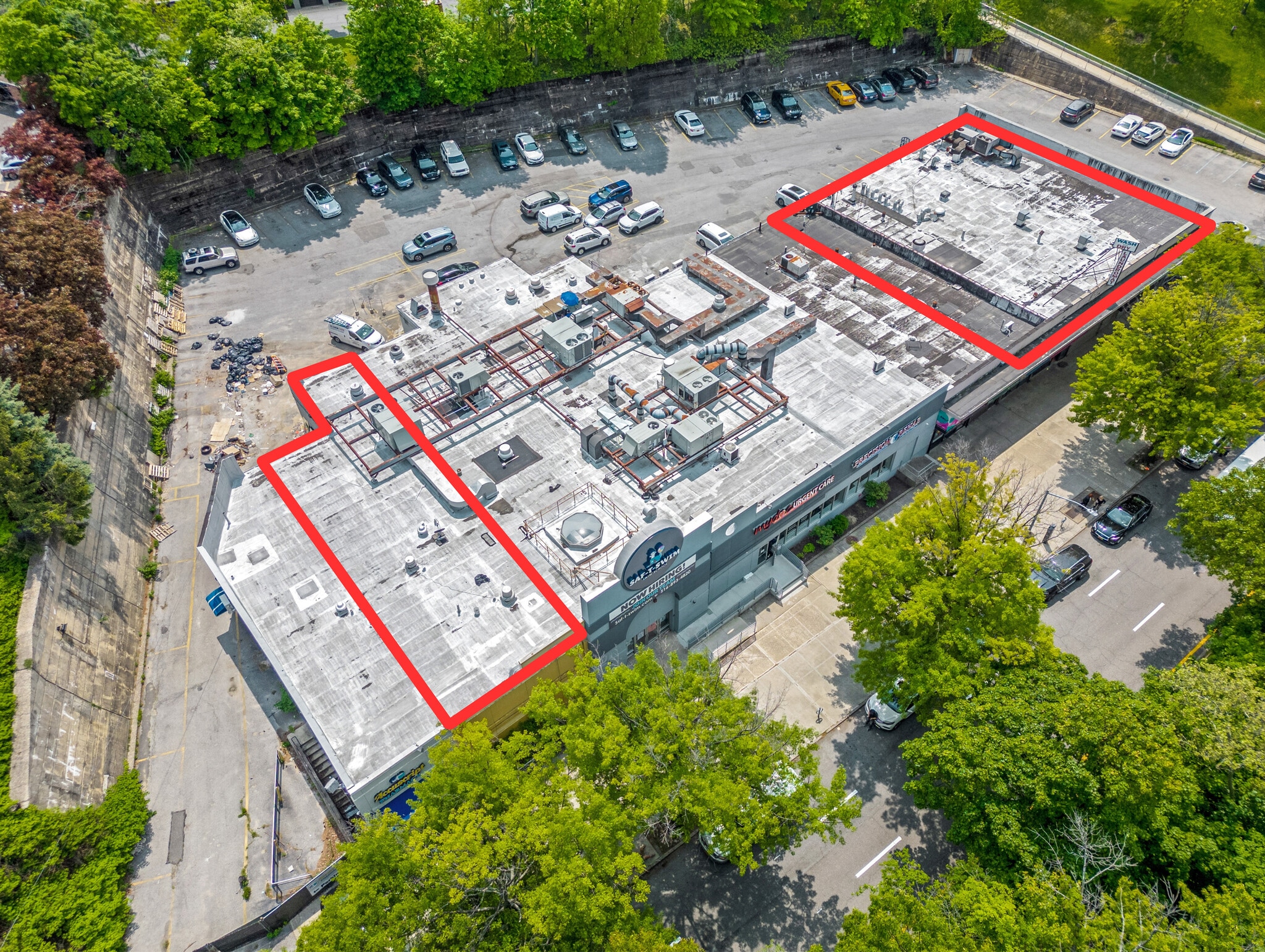 245-02-245-24 Horace Harding Expy, Little Neck, NY à louer Photo intérieure– Image 1 sur 17