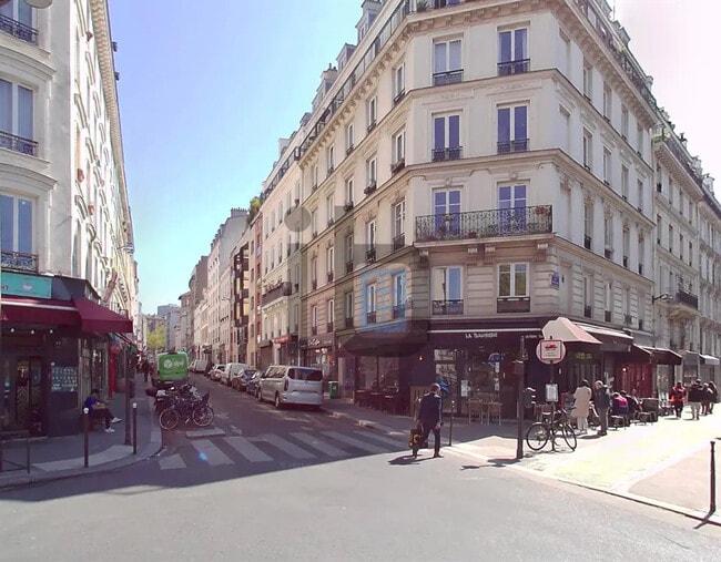 Plus de détails pour Local commercial à louer