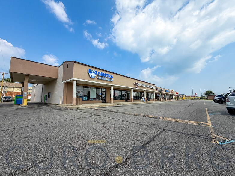 1803-1903 N Lincoln St, Greensburg, IN à vendre - Photo de l’immeuble – Image 2 sur 6