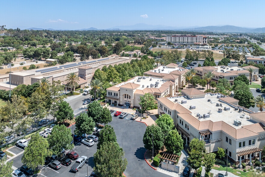 31515 Rancho Pueblo Rd, Temecula, CA à louer - Aérien – Image 3 sur 4