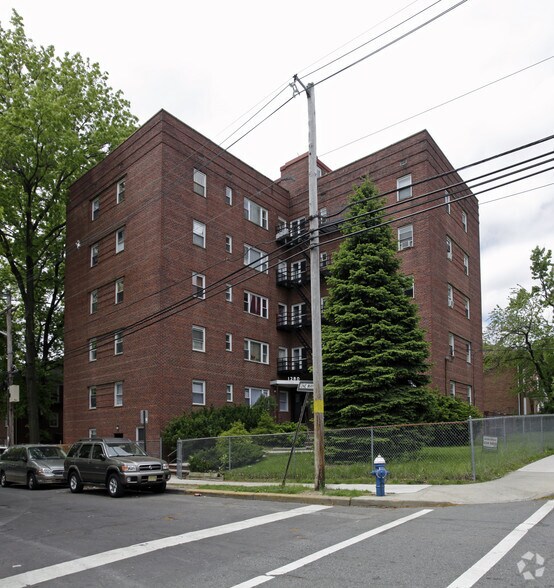 1278-1280 Clinton Ave, Irvington, NJ à vendre - Photo de l’immeuble – Image 2 sur 7