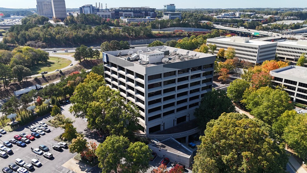 300 Interstate N Pky SE, Atlanta, GA à louer - Photo de l’immeuble – Image 2 sur 11