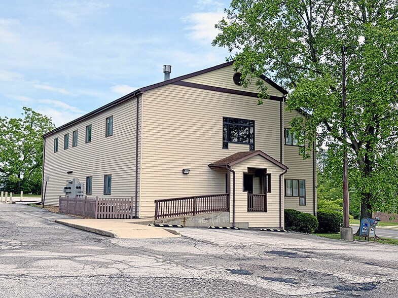 531 Vandalia St, Collinsville, IL à vendre - Photo de l’immeuble – Image 3 sur 34