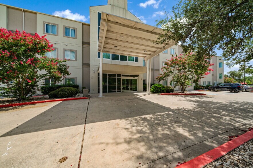 126 Kenley Pl, San Antonio, TX à vendre - Photo de l’immeuble – Image 3 sur 17