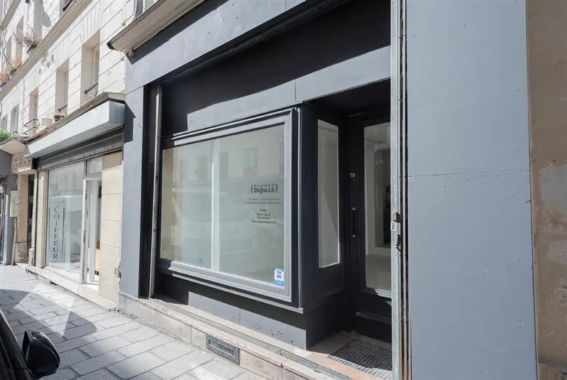 Local commercial dans Paris à louer - Photo de l’immeuble – Image 3 sur 9