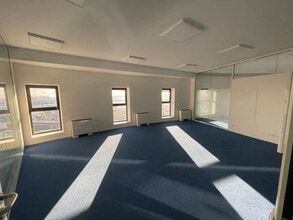 171 Bis Chemin De La Madrague Ville, Marseille à louer Photo intérieure– Image 2 sur 3