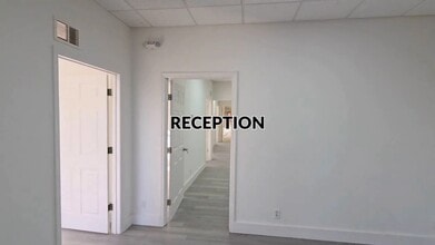 1440 N Nova Rd, Daytona Beach, FL à louer - Vidéo sur l’annonce professionnelle 