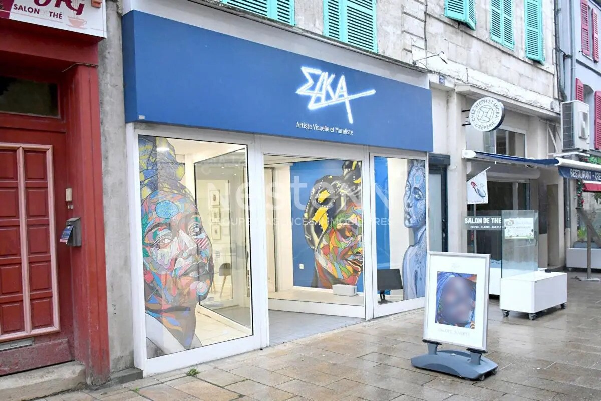 Local commercial dans Verdun à vendre Photo de l’immeuble– Image 1 sur 5