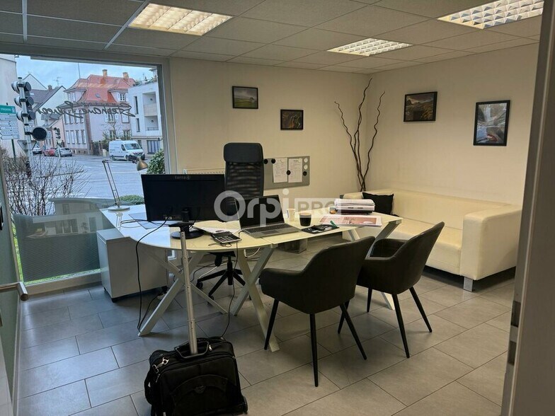 Bureau dans Haguenau à louer - Photo de l’immeuble – Image 3 sur 5