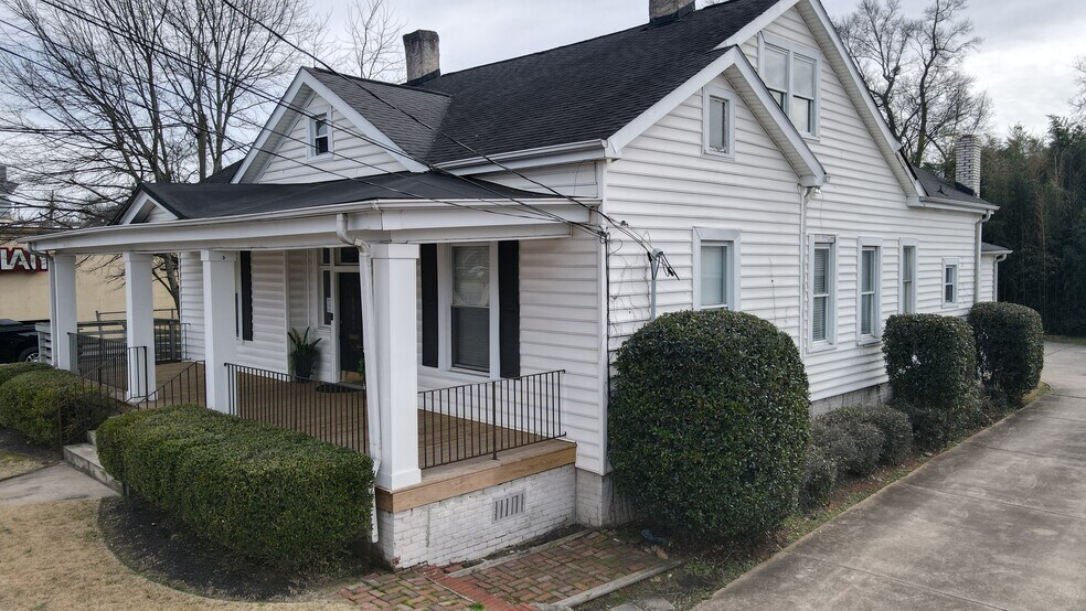 1007 Pendleton St, Greenville, SC à vendre - Photo de l’immeuble – Image 3 sur 13