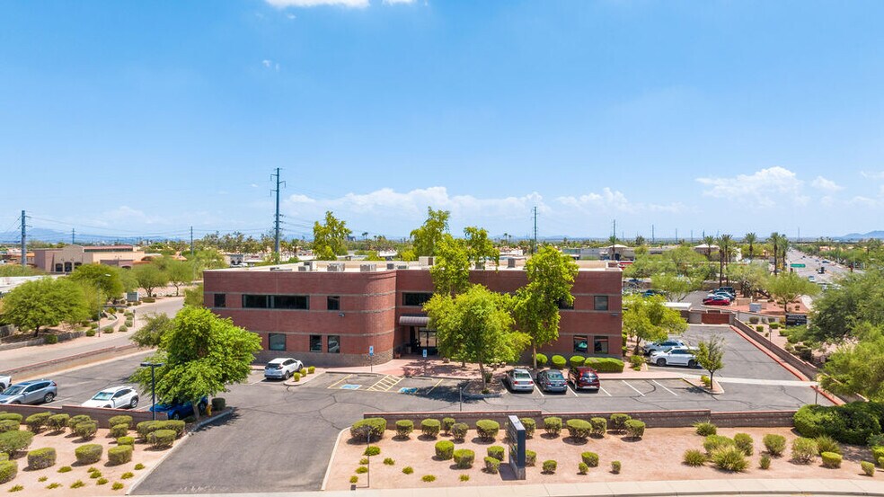 4001 E Mountain Sky Ave, Phoenix, AZ à louer - Photo de l’immeuble – Image 3 sur 16