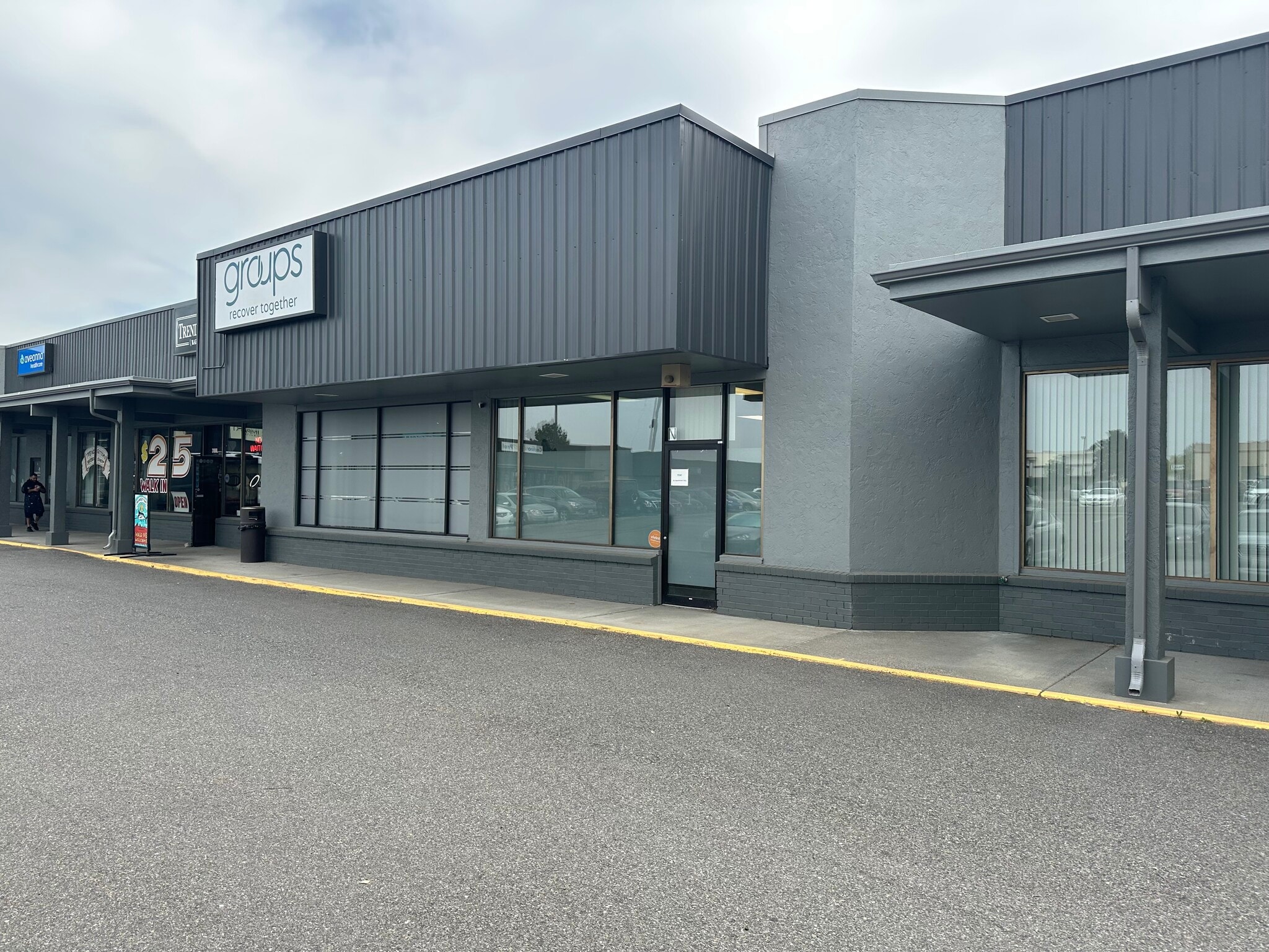 3180 W Clearwater Ave, Kennewick, WA à louer Photo intérieure– Image 1 sur 5