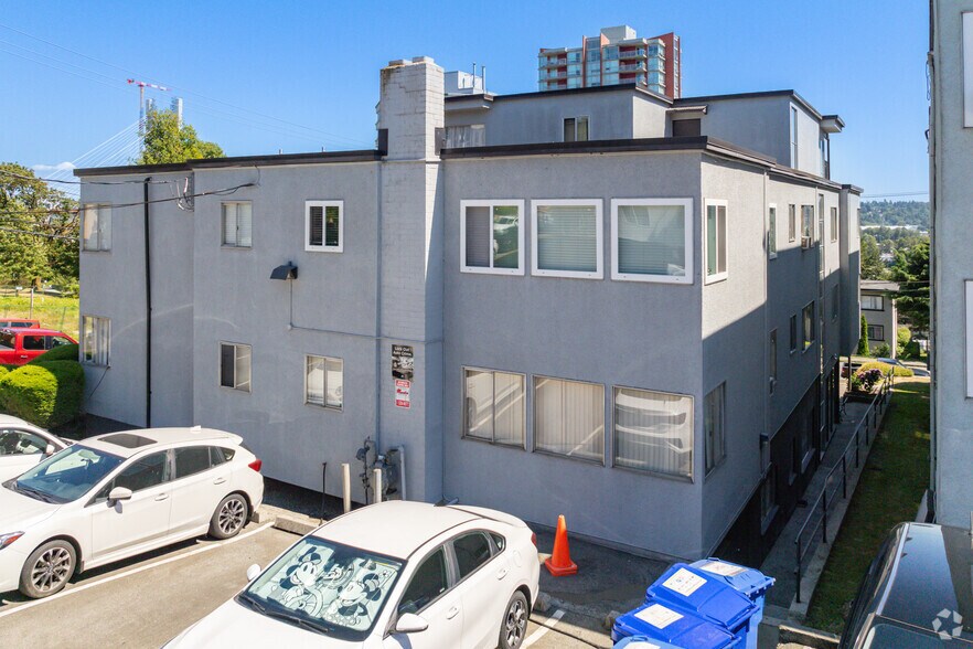 201 Carnarvon St, New Westminster, BC à vendre - Photo de l’immeuble – Image 2 sur 4
