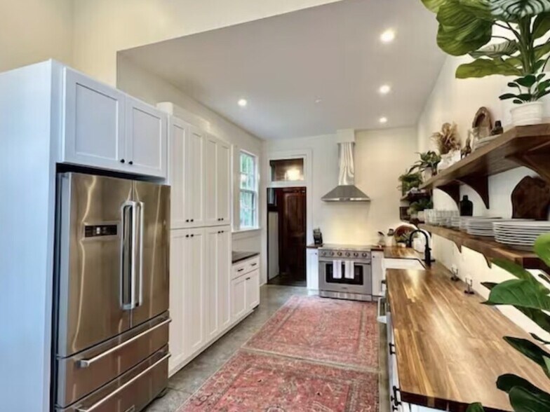 30 Lookout Rd, Asheville, NC à vendre - Photo de l’immeuble – Image 3 sur 9