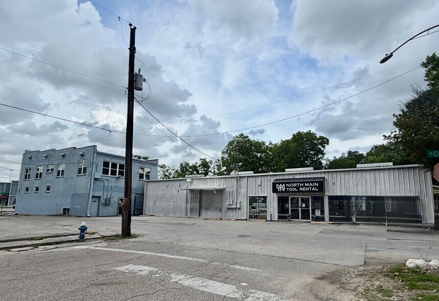 400 W Cottage St, Houston, TX à vendre - Photo de l’immeuble – Image 3 sur 14