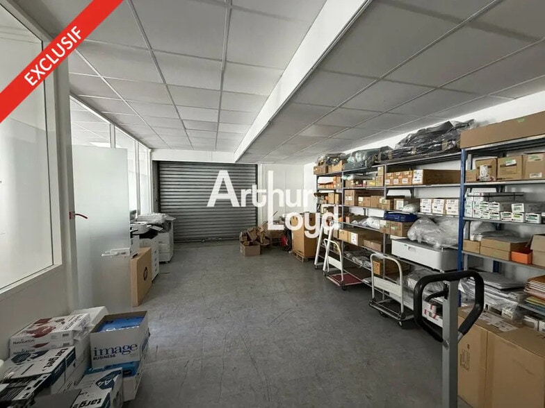 Bureau dans Saint-Jeannet à louer - Photo intérieure – Image 2 sur 8