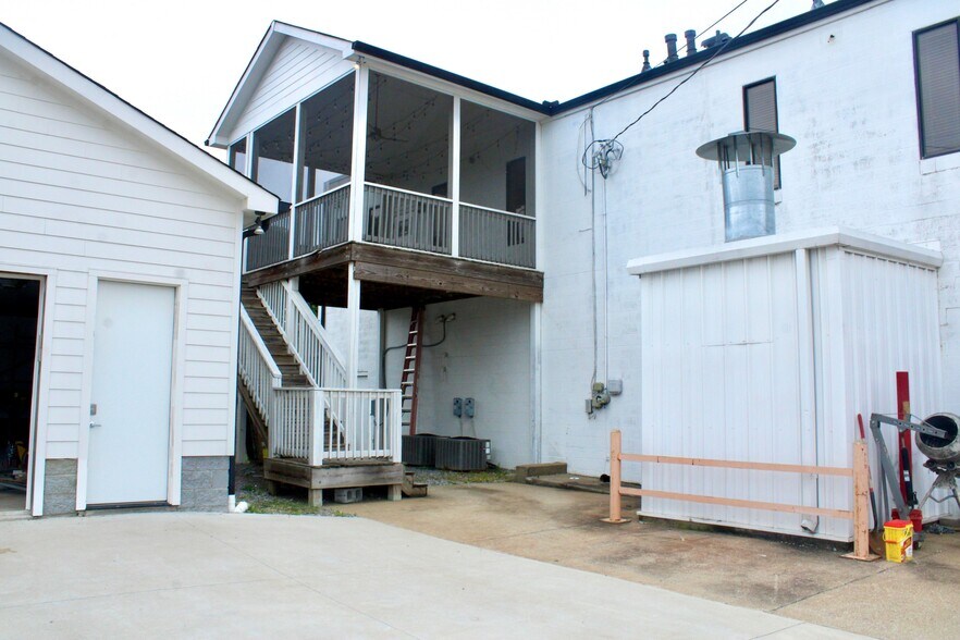 2317 Cruzen St, Nashville, TN à vendre - Photo de l’immeuble – Image 3 sur 7