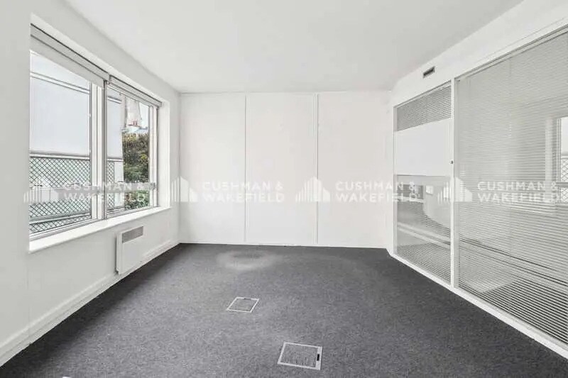 6-6 Rue Laferrière, Paris à louer Photo intérieure– Image 1 sur 2