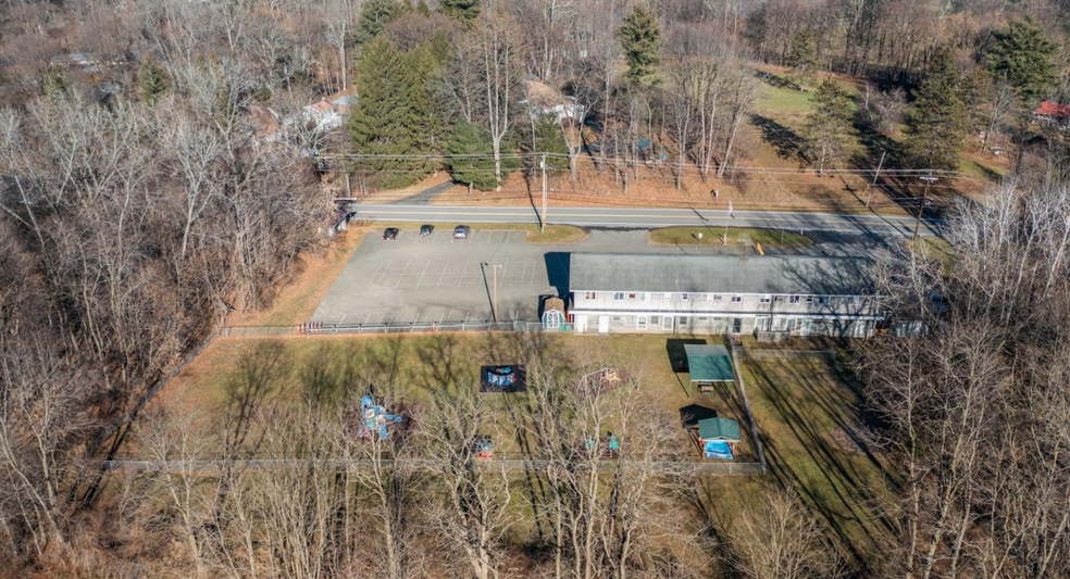 2395 Route 23b, South Cairo, NY à vendre - Photo de l’immeuble – Image 3 sur 48