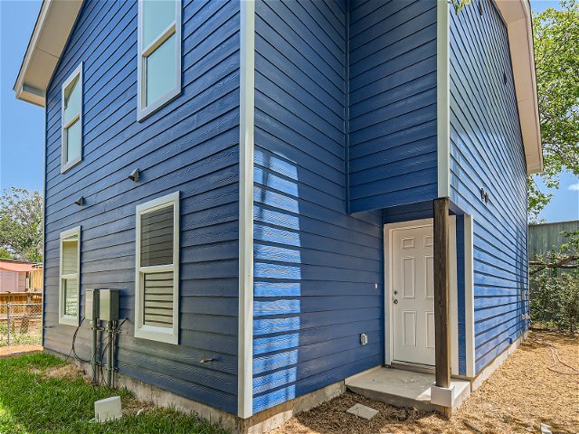 1522 South Elmendorf St, San Antonio, TX à vendre - Photo de l’immeuble – Image 2 sur 28