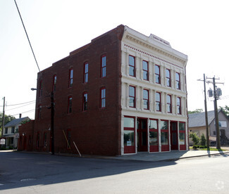 Plus de détails pour 301 E Main St, Remington, VA - Bureau à louer