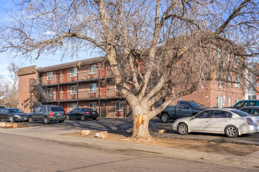 1100 S Quivas St, Denver, CO à vendre - Photo de l’immeuble – Image 2 sur 16