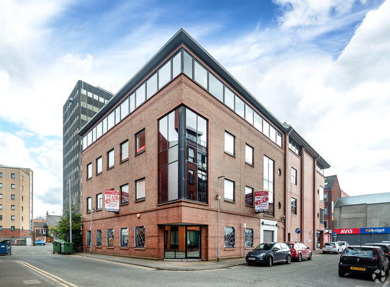 Downshire Pl, Belfast à louer - Photo principale – Image 1 sur 1