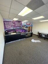 12715 Highway 90, Luling, LA à louer Photo intérieure– Image 2 sur 8