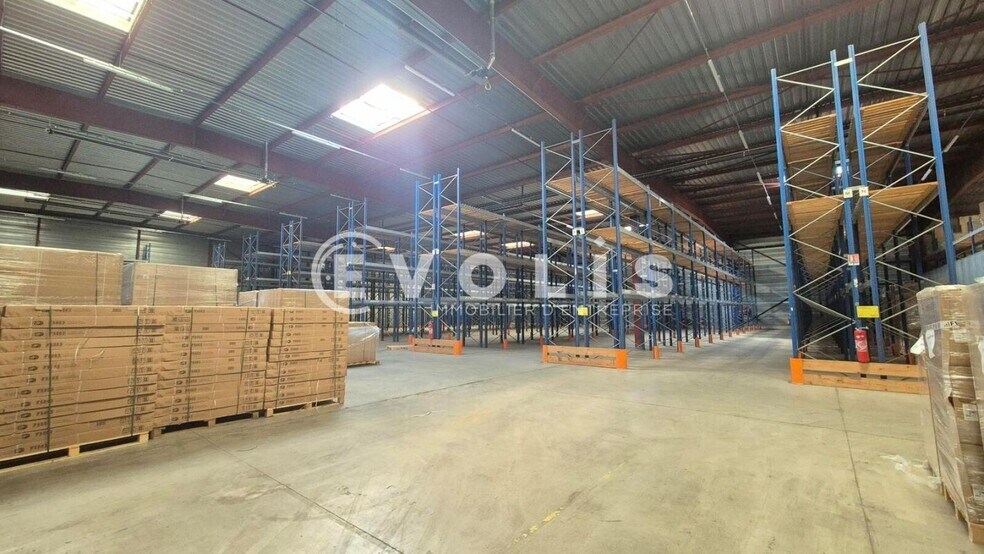 Industriel/Logistique dans Rebais à louer - Photo intérieure – Image 3 sur 28
