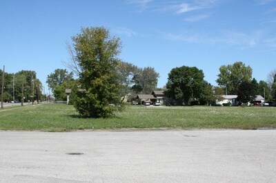 4500 N Michigan Ave, Saginaw, MI à vendre Photo principale– Image 1 sur 17