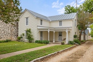 Plus de détails pour 421 W Main St, Fredericksburg, TX - Bureau à vendre