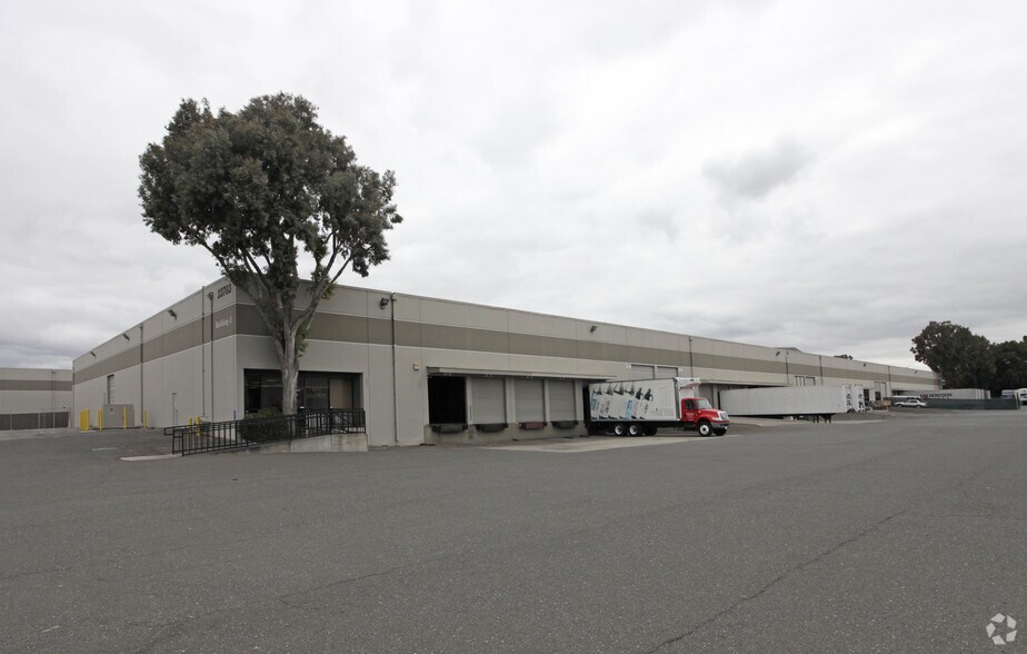 23783-23787 Eichler St, Hayward, CA à louer - Photo principale – Image 1 sur 2