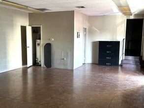 14364-14366 Whittier Blvd, Whittier, CA à louer Photo intérieure– Image 1 sur 4
