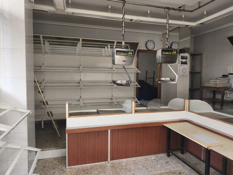 Immeuble residentiel dans Ávila, Ávila à vendre - Photo de l’immeuble – Image 3 sur 3
