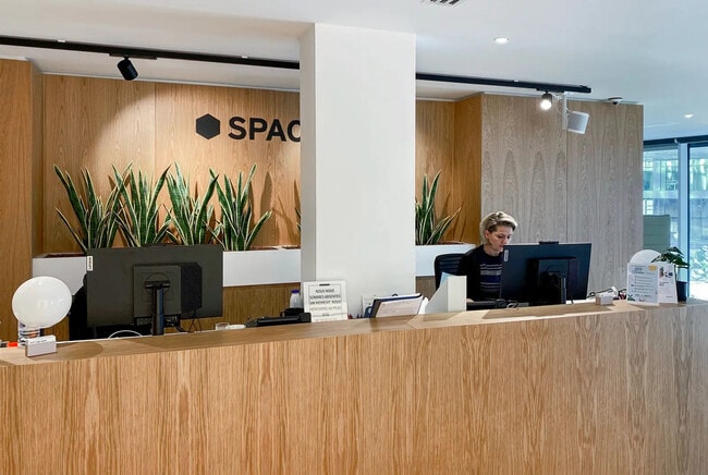 Plus de détails pour 594 Avenue Willy Brandt, Lille - Bureau à louer