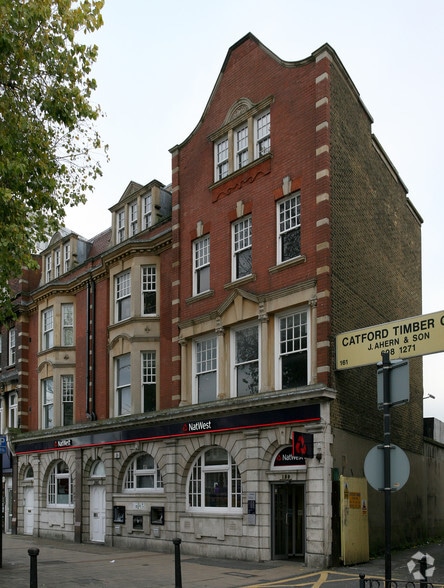 155-159 Rushey Green, Londres à louer - Photo de l’immeuble – Image 3 sur 4