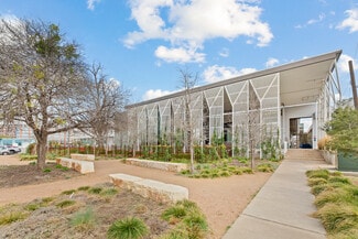 Plus de détails pour 979 Springdale Rd, Austin, TX - Différents types d’espaces à louer