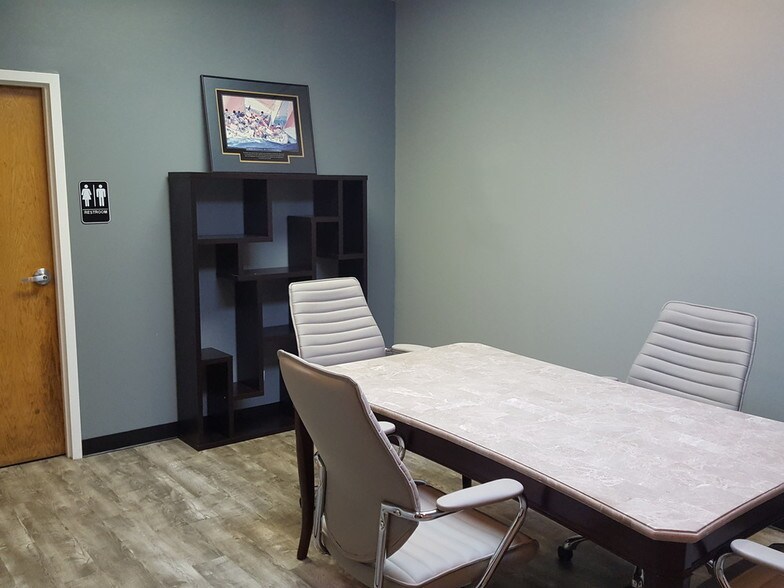 3855 N Cicero Ave, Chicago, IL à vendre - Photo intérieure – Image 2 sur 11