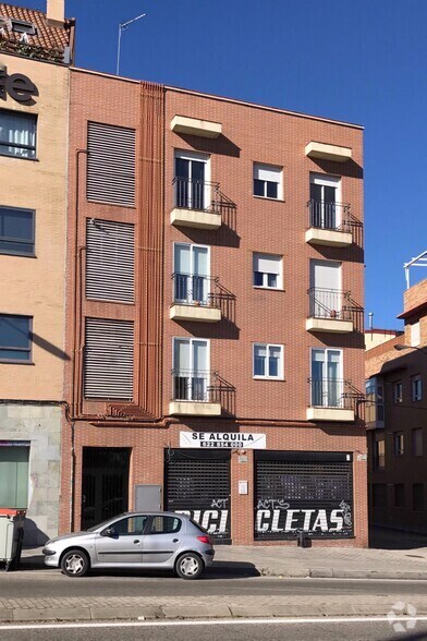Calle Sebastián Álvaro, 8, Madrid, Madrid à vendre - Photo de l’immeuble – Image 2 sur 2
