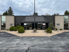 4900 38th Ave, Moline, IL à louer Photo intérieure– Image 1 sur 4