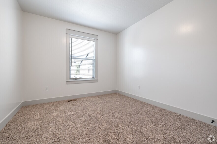 2100 North Highway 89 Highway, Harrisville, UT à vendre - Photo intérieure – Image 3 sur 20