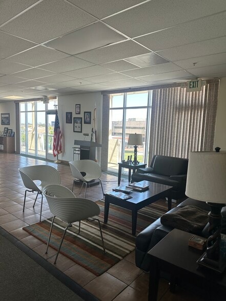 23211-23215 Hawthorne Blvd, Torrance, CA à louer - Photo intérieure – Image 3 sur 7