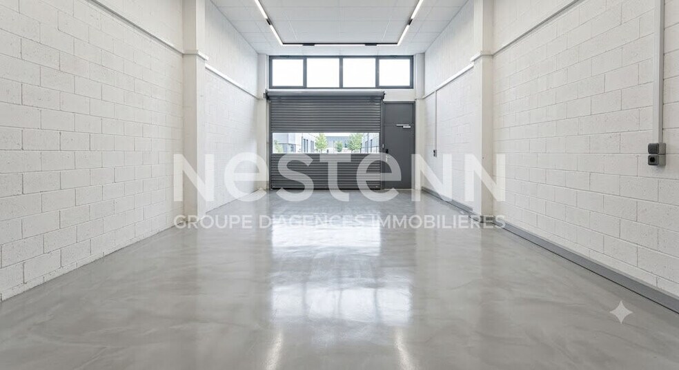 Local d'activités dans Ploërmel à vendre - Photo intérieure – Image 2 sur 4
