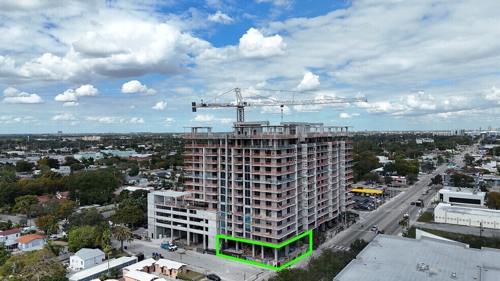2100 N Federal Hwy, Hollywood, FL à louer - Photo de l’immeuble – Image 2 sur 9
