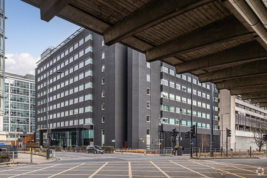 1 Butterwick, Londres à louer - Photo de l’immeuble – Image 3 sur 51