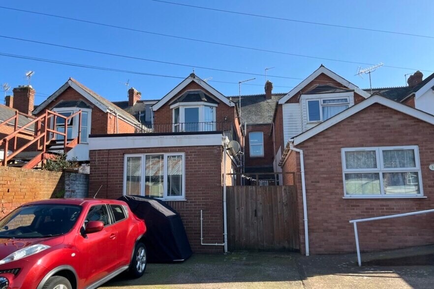 83 Exeter Rd, Exmouth à vendre - Photo de l’immeuble – Image 2 sur 2