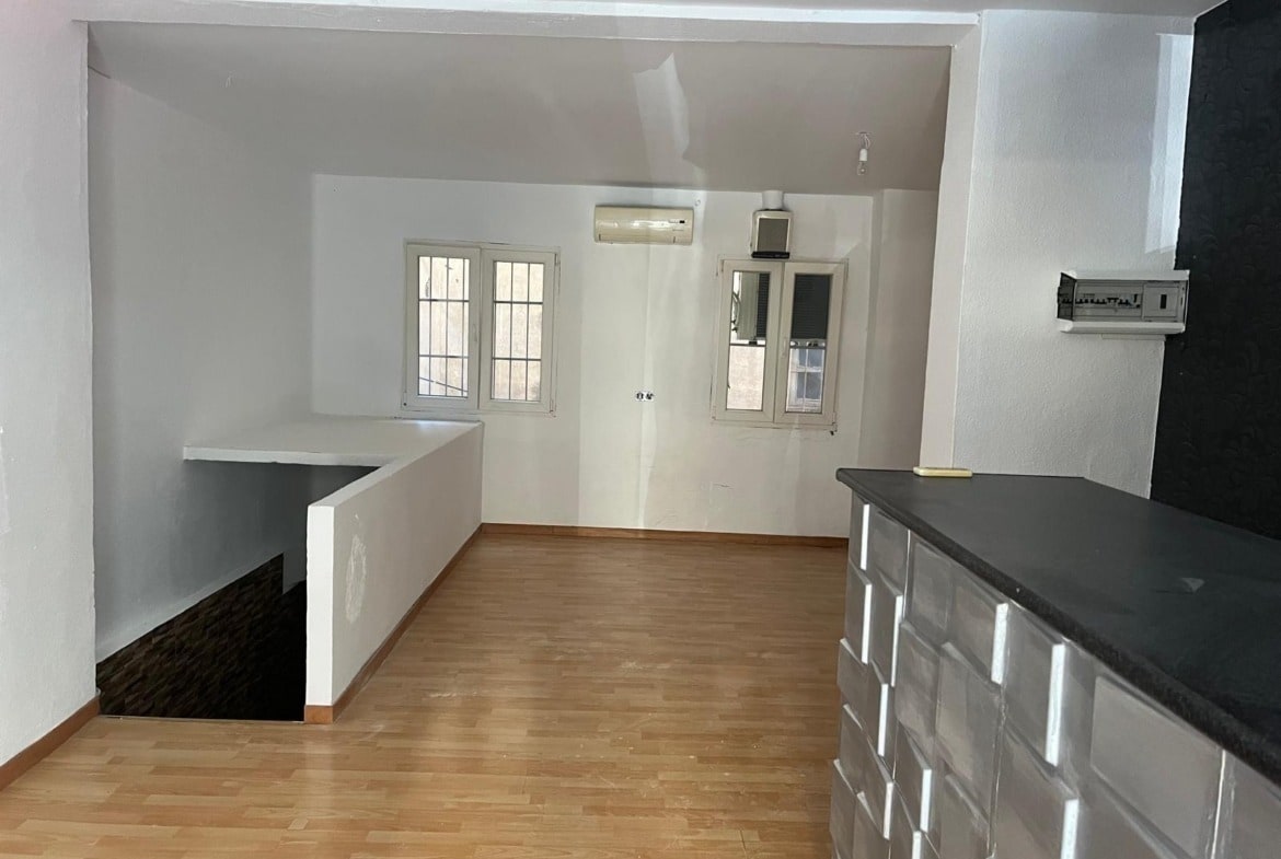 Immeuble residentiel dans Madrid, Madrid à vendre Photo intérieure– Image 1 sur 2